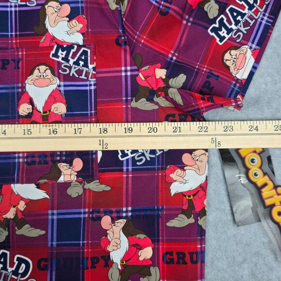 NWT Disney Mens Medium Grumpy Print 3-Pocket Scrub Top Tooniforms by Cherokee - Picture 9 of 16